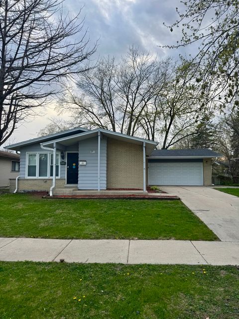 Photo of 436 N PLEASANT Drive, Glenwood, IL 60425 (MLS # 12476500)