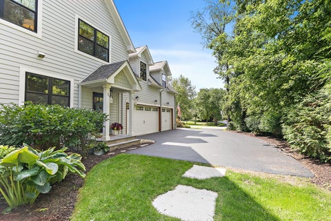 Tiny photo for 6921 Inverway Drive, Lakewood, IL 60014 (MLS # 12740139)
