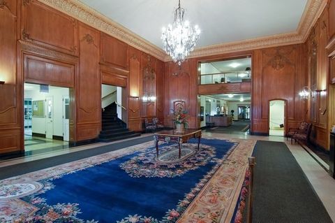 Tiny photo for 5555 N SHERIDAN Road #1504, Chicago, IL 60640 (MLS # 12507816)