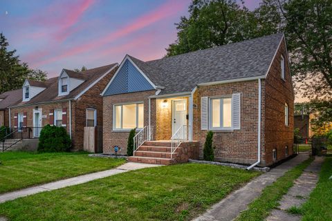 A home in Calumet Park