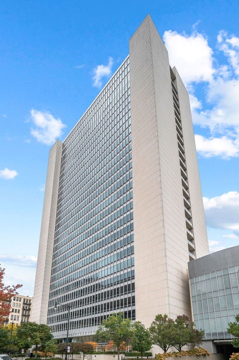 Photo of 500 W Superior Street #1902, Chicago, IL 60654 (MLS # 12750429)