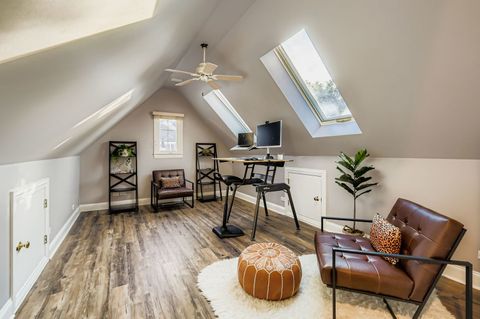Tiny photo for 28 Windsor Drive, Elmhurst, IL 60126 (MLS # 12482319)