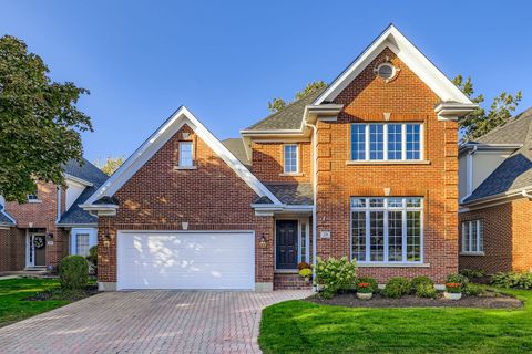 Photo of 28 Windsor Drive, Elmhurst, IL 60126 (MLS # 12482319)
