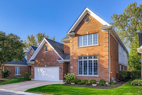 Tiny photo for 28 Windsor Drive, Elmhurst, IL 60126 (MLS # 12482319)
