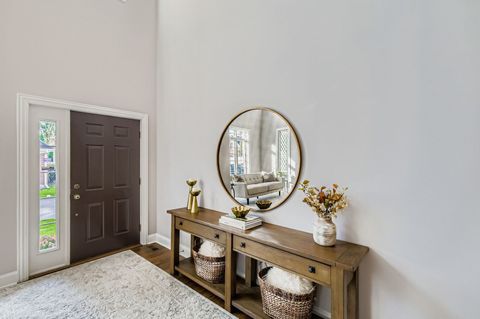 Tiny photo for 28 Windsor Drive, Elmhurst, IL 60126 (MLS # 12482319)