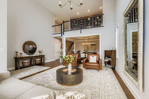 Tiny photo for 28 Windsor Drive, Elmhurst, IL 60126 (MLS # 12482319)