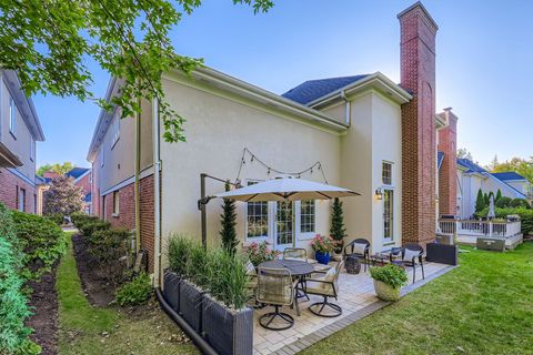 Tiny photo for 28 Windsor Drive, Elmhurst, IL 60126 (MLS # 12482319)