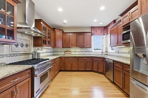 Tiny photo for 13106 Fox Hill Court, Lemont, IL 60439 (MLS # 12587820)