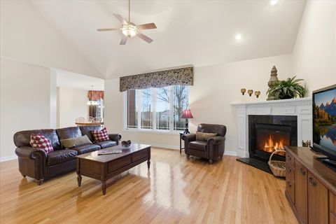 Tiny photo for 13106 Fox Hill Court, Lemont, IL 60439 (MLS # 12587820)