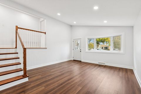 Tiny photo for 26 N Craig Place, Lombard, IL 60148 (MLS # 12511978)