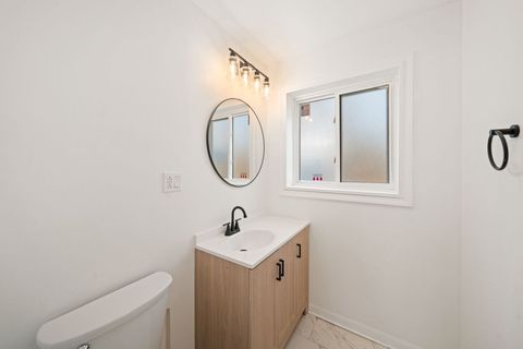 Tiny photo for 1315 McDaniel Avenue #C, Evanston, IL 60201 (MLS # 12613505)