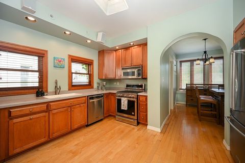 Tiny photo for 727 Clinton Place, River Forest, IL 60305 (MLS # 12456047)