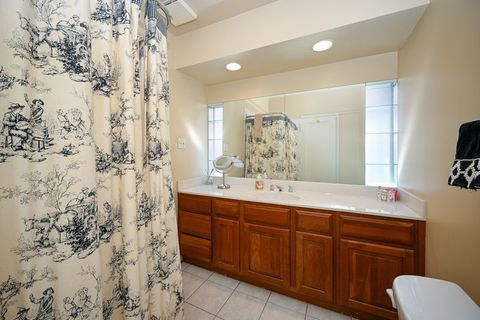 Tiny photo for 727 Clinton Place, River Forest, IL 60305 (MLS # 12456047)