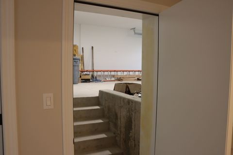 Tiny photo for 10009 S Beverly Avenue, Chicago, IL 60643 (MLS # 12585914)