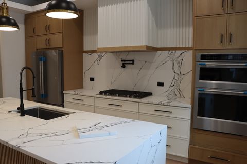 Tiny photo for 10009 S Beverly Avenue, Chicago, IL 60643 (MLS # 12585914)