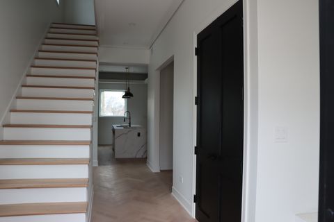 Tiny photo for 10009 S Beverly Avenue, Chicago, IL 60643 (MLS # 12585914)