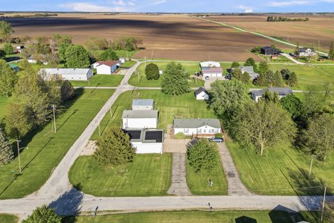 Tiny photo for 409 233rd Street, Aledo, IL 61231 (MLS # 12601369)