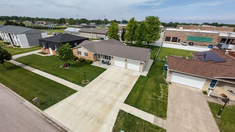 Tiny photo for 907 Illini Avenue, Pontiac, IL 61764 (MLS # 12648116)