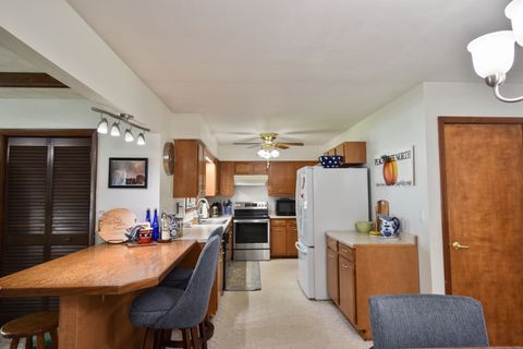 Tiny photo for 907 Illini Avenue, Pontiac, IL 61764 (MLS # 12648116)