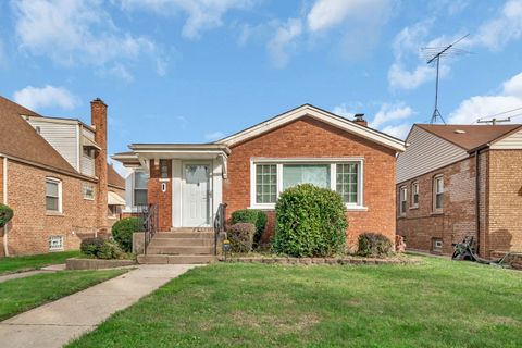 46 E Brayton Street Chicago IL 60628