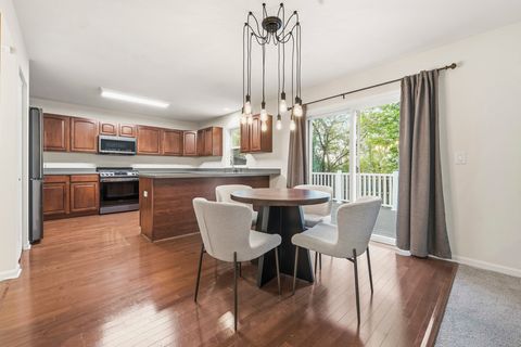 Tiny photo for 21430 Carlton Street, Crest Hill, IL 60403 (MLS # 12603729)