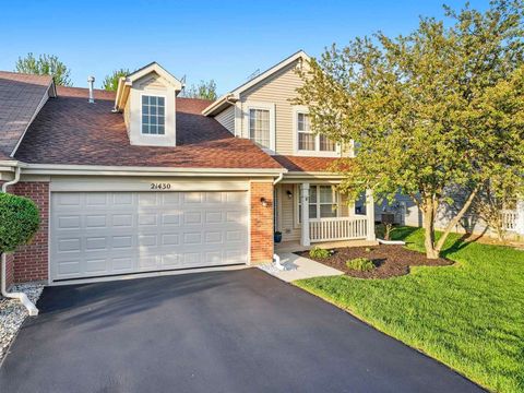 Tiny photo for 21430 Carlton Street, Crest Hill, IL 60403 (MLS # 12603729)