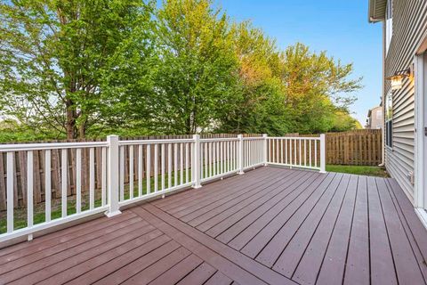 Tiny photo for 21430 Carlton Street, Crest Hill, IL 60403 (MLS # 12603729)