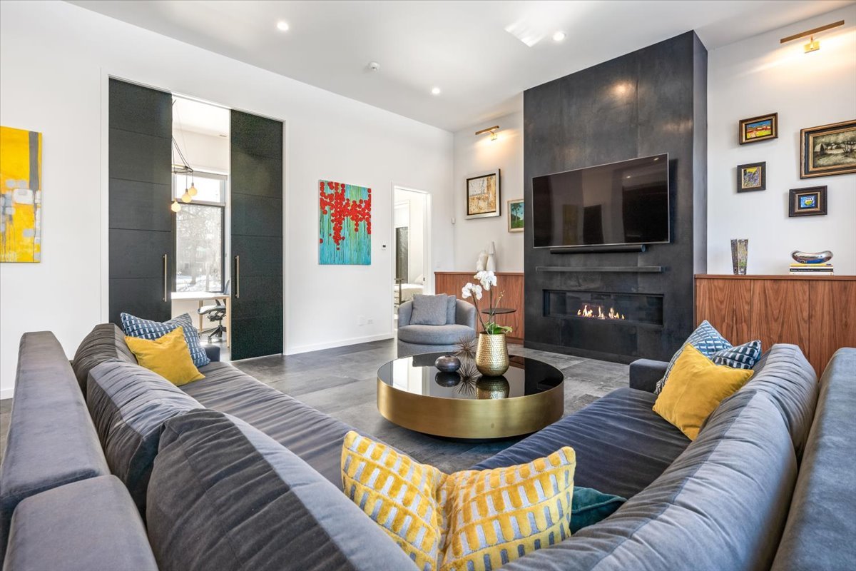 503 Kenilworth Avenue