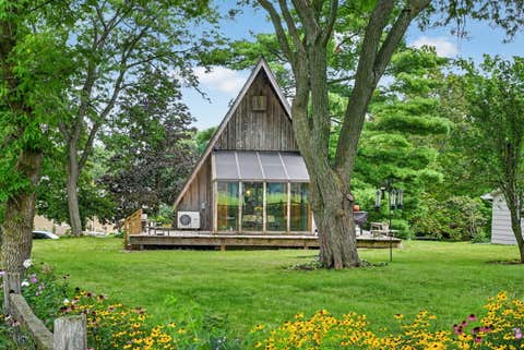 Tiny photo for 405 Fairmont Drive, DeKalb, IL 60115 (MLS # 12734950)