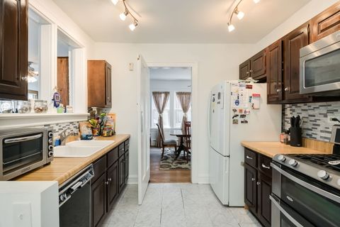 Tiny photo for 1122 N Ridgeland Avenue, Oak Park, IL 60302 (MLS # 12475147)