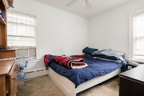 Tiny photo for 1122 N Ridgeland Avenue, Oak Park, IL 60302 (MLS # 12475147)