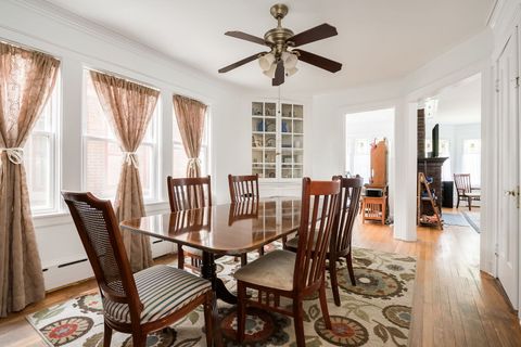 Tiny photo for 1122 N Ridgeland Avenue, Oak Park, IL 60302 (MLS # 12475147)