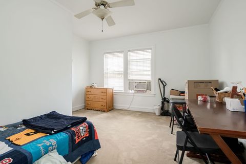 Tiny photo for 1122 N Ridgeland Avenue, Oak Park, IL 60302 (MLS # 12475147)