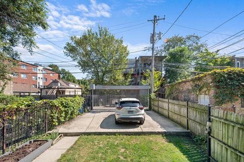 Tiny photo for 1113 N Mozart Street #101, Chicago, IL 60622 (MLS # 12473385)