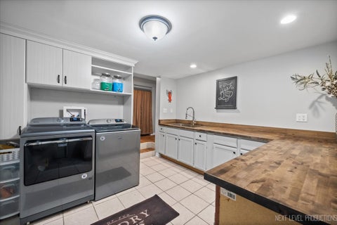 Tiny photo for 706 S Batavia Avenue, Geneva, IL 60134 (MLS # 12656234)