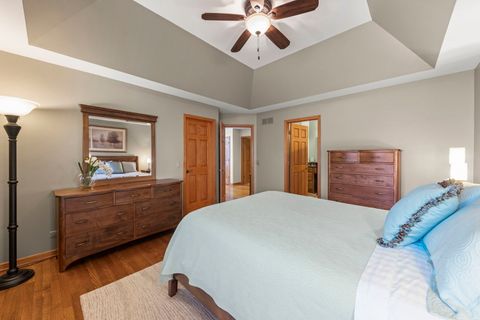 Tiny photo for 5513 Aspen Avenue, Downers Grove, IL 60515 (MLS # 12553801)