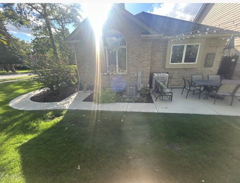 Tiny photo for 5513 Aspen Avenue, Downers Grove, IL 60515 (MLS # 12553801)