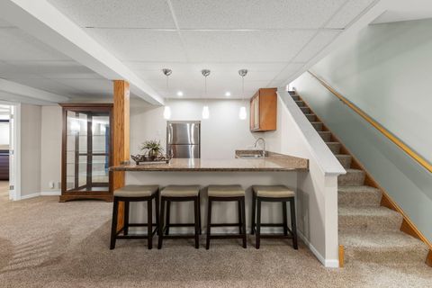 Tiny photo for 5513 Aspen Avenue, Downers Grove, IL 60515 (MLS # 12553801)