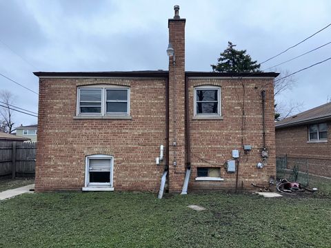 Tiny photo for 15210 Evers Street, Dolton, IL 60419 (MLS # 12608126)