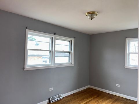 Tiny photo for 15210 Evers Street, Dolton, IL 60419 (MLS # 12608126)