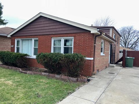 Tiny photo for 15210 Evers Street, Dolton, IL 60419 (MLS # 12608126)