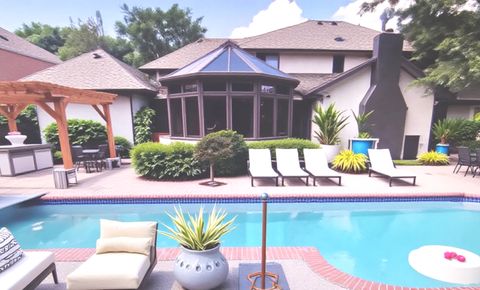 Tiny photo for 2221 Donegal Drive, Darien, IL 60561 (MLS # 12532378)