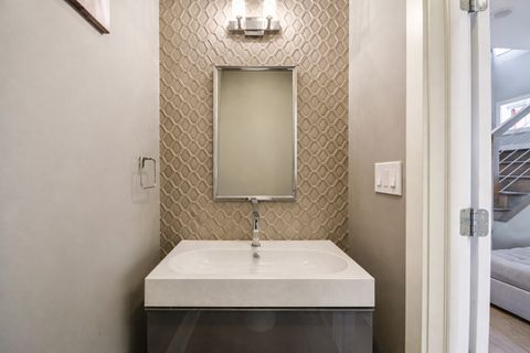 Tiny photo for Chicago, IL 60653 (MLS # 12586761)