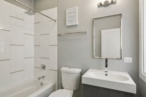 Tiny photo for Chicago, IL 60653 (MLS # 12586761)