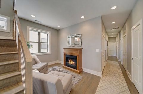 Tiny photo for Chicago, IL 60653 (MLS # 12586761)
