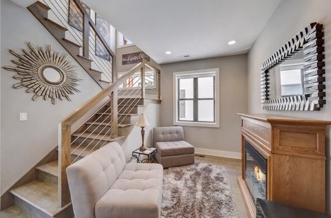 Tiny photo for Chicago, IL 60653 (MLS # 12586761)