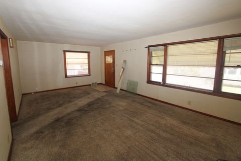 Tiny photo for 324 Illinois Street, Joliet, IL 60436 (MLS # 12398066)
