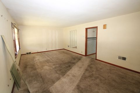 Tiny photo for 324 Illinois Street, Joliet, IL 60436 (MLS # 12398066)