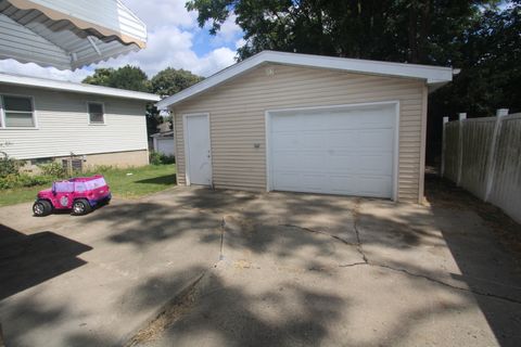 Tiny photo for 324 Illinois Street, Joliet, IL 60436 (MLS # 12398066)