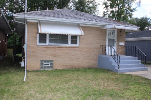 Tiny photo for 324 Illinois Street, Joliet, IL 60436 (MLS # 12398066)